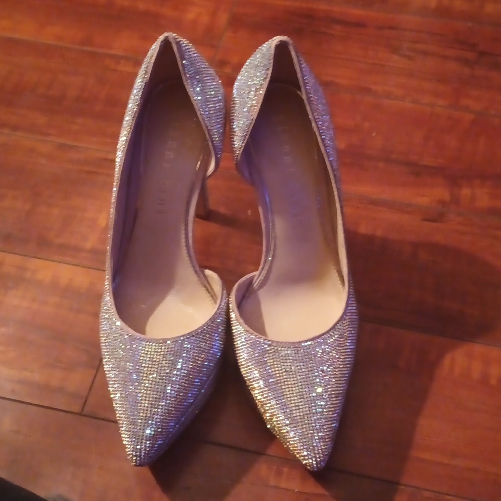 Final price drop..Gianni Bini heels rose gold - Picture 2 of 4